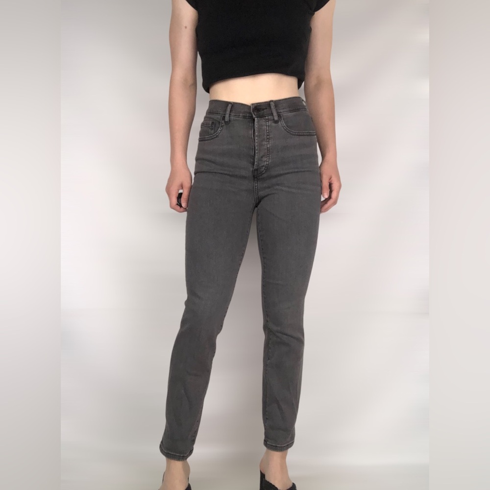Everlane High Rise Slim Straight Cigarette‎ Jeans
